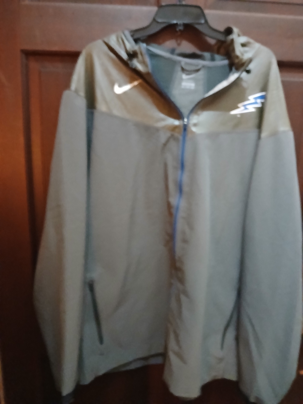 Nike Gray Hooded Windbreaker with Lightning Logo Size 3XL